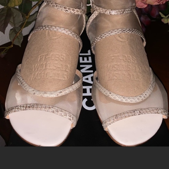 Alexandre Birman Mesh Sandals. - Picture 3 of 6